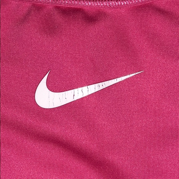 Nike dry fit sports bra - Picture 2 of 3